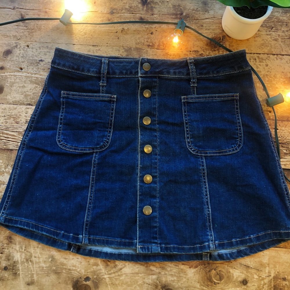 Denim skirt